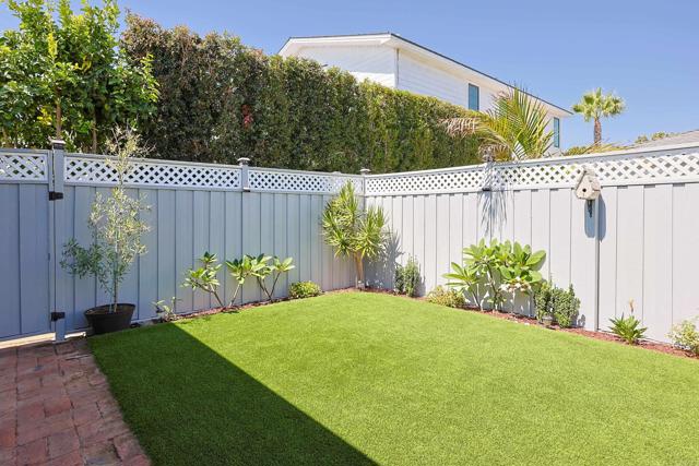 Detail Gallery Image 7 of 42 For 413 J St, Coronado,  CA 92118 - 1 Beds | 1 Baths