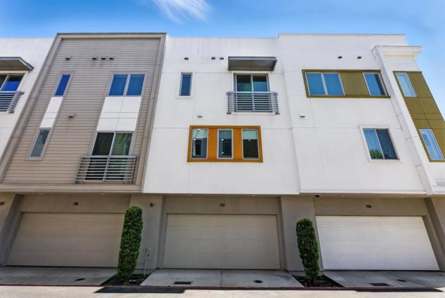 7997 Regional, Dublin CA: https://media.crmls.org/mediaz/7922f47c-ff9a-4114-ae5e-1b05e27567bb.jpg