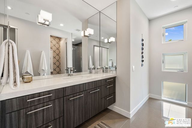 1449 N Via Miraleste, Palm Springs CA: https://media.crmls.org/mediaz/792344cc-673e-479f-8632-f1f42dad2e0f.jpg