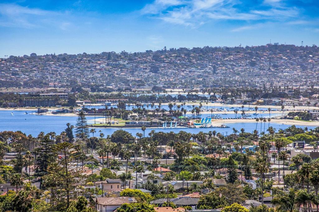 1243 Van Nuys St - photo 18