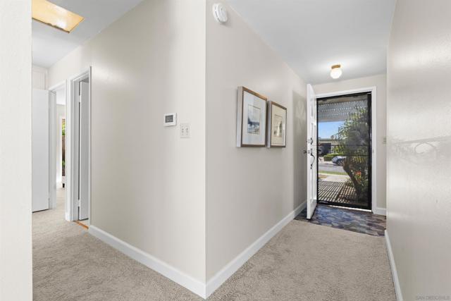 5768 CAMBER DR, San Diego CA: https://media.crmls.org/mediaz/79243784-7d65-40fb-bd62-1384a3eace2a.jpg