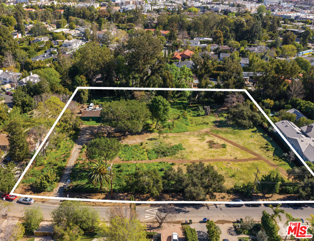 406 S SALTAIR Avenue Los Angeles, California Situated in the heart of Brentwood sits this unprecedented opportunity: The largest property ever offered in the flats of Brentwood during the MLS era. The breathtaking 2.5 acre grounds offer an array of possibilities limited only by one's imagination. There are no other large-scale properties for sale on LA's Westside so centrally located within close proximity to Brentwood's trendy shops & cafes, and just a short drive to the beach. Owner is working toward splitting the property into multiple parcels. Aerial photos showing the potential lot splits are for informational purposes only. Adjacent 1/2 acre at 400 S Saltair Ave (APN: 4404-029-008) is available for separate purchase for a total of 3 acres.
