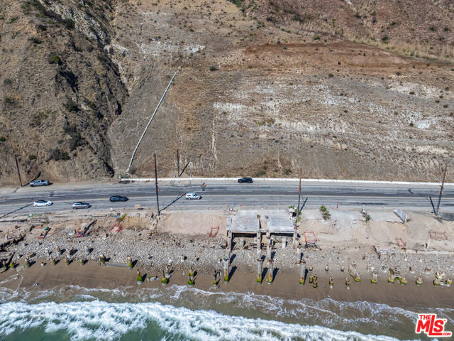 Drew Fenton | 19222 Pacific Coast Highway Malibu CA | MLS: 7417094 Drew Fenton | 19222 Pacific Coast Highway Malibu CA | MLS: 7417094