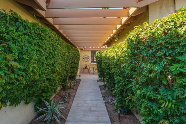 Image 2 of 39 For 279 San Remo Street