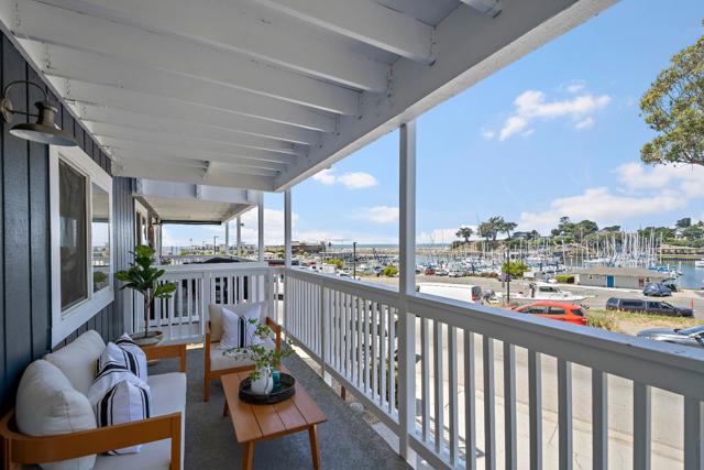 260 Lake Avenue, Santa Cruz CA: https://media.crmls.org/mediaz/792704ea-8ead-4f16-ad42-ce808125729a.jpg