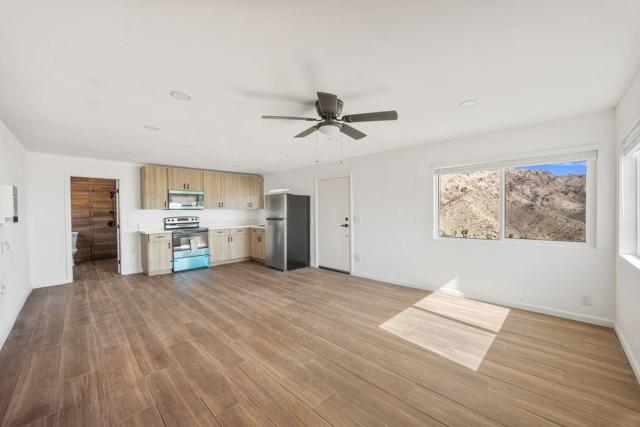 71105 Cholla Way, Palm Desert CA: https://media.crmls.org/mediaz/792712fc-59a7-4ee8-abc0-130bcef91c75.jpg