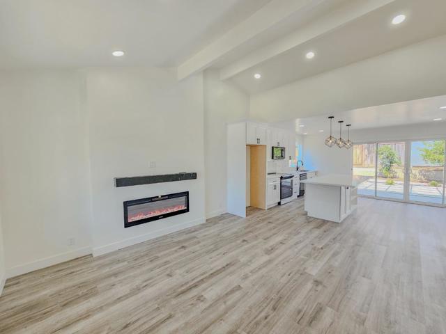 449 Chilberg Court, San Jose CA: https://media.crmls.org/mediaz/7927d894-6c17-49b1-8dee-c962c099d0ed.jpg
