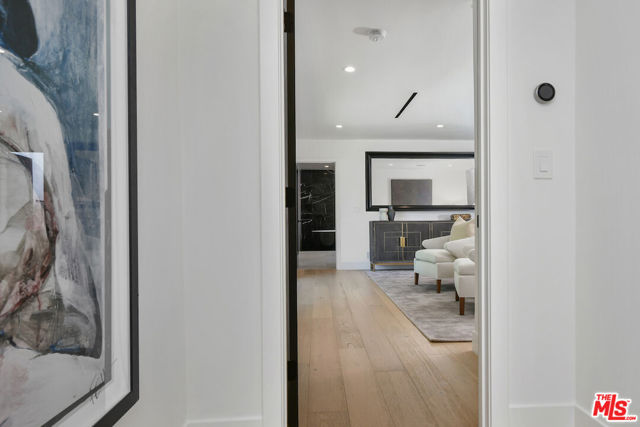 3221 Elvido Drive, Los Angeles CA: https://media.crmls.org/mediaz/7928045a-2bb3-4df1-8ea2-38a148de5db2.jpg