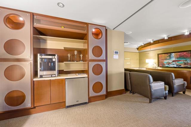1325 Pacific Highway, San Diego CA: https://media.crmls.org/mediaz/79288442-e887-4cee-8f65-422e09540ef0.jpg