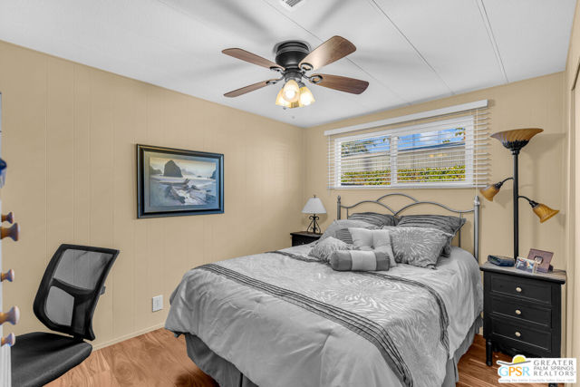 7 Lincoln, Cathedral City CA: https://media.crmls.org/mediaz/7928d8d7-debf-4e09-be29-f77715464c55.jpg