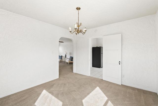 Detail Gallery Image 13 of 47 For 3040 Byron St, San Diego,  CA 92106 - 6 Beds | 2 Baths