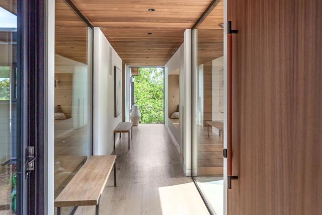 26896 Alejandro Drive, Los Altos Hills CA: https://media.crmls.org/mediaz/792ac8bc-13f3-4bfa-bcf4-a5249c9dbe8f.jpg