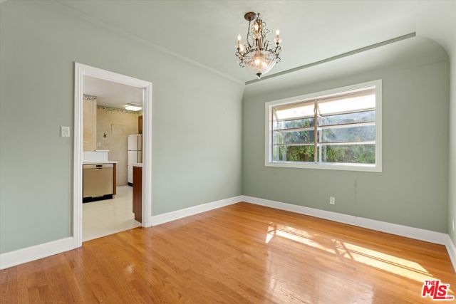 1540 Stanford Drive photo 8