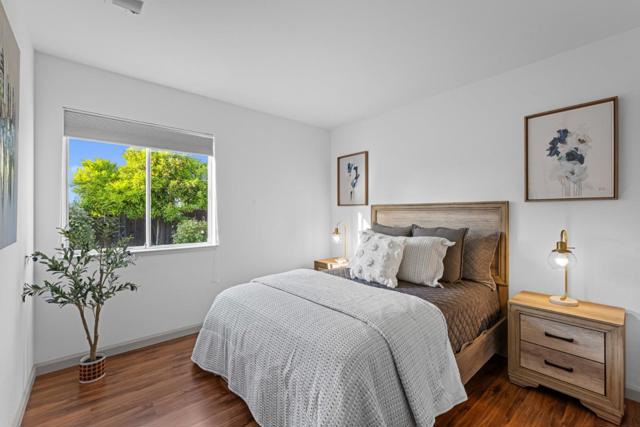 9082 Spencer Court, Gilroy CA: https://media.crmls.org/mediaz/792ccc21-7213-4fd8-bebf-6fe182695861.jpg