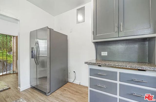 5112 Edgewood Place, Los Angeles CA: https://media.crmls.org/mediaz/792d0fbe-45bf-438d-9472-80ef654aa350.jpg