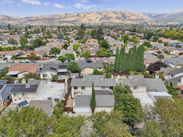 1040 N Capitol Avenue, San Jose CA: https://media.crmls.org/mediaz/792d3e1f-2b3e-4f23-8e01-29be889a3f55.jpg