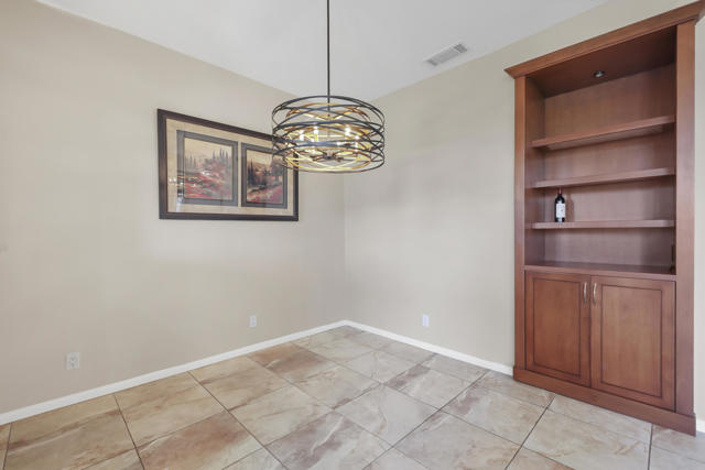 38019 Crocus Lane, Palm Desert CA: https://media.crmls.org/mediaz/792eaafb-9e77-4f01-bb93-41a5943fd46a.jpg