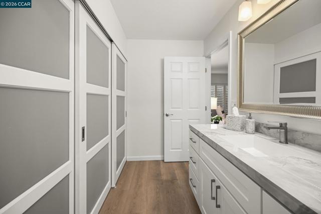 1508 Canyonwood Ct, Walnut Creek CA: https://media.crmls.org/mediaz/792fcf9b-04a6-48ef-b95b-b3b4c85e56f5.jpg