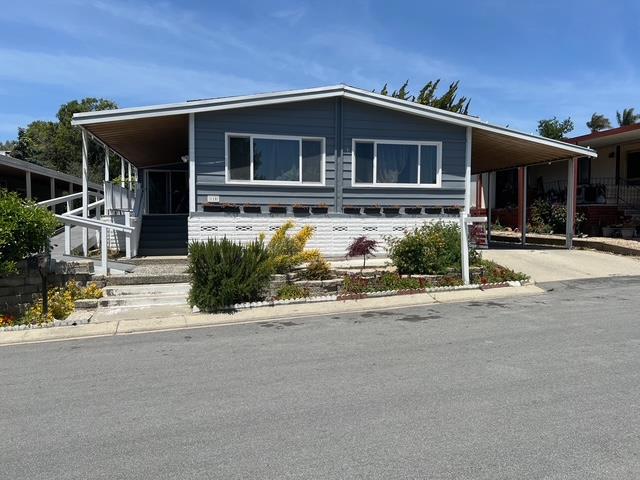 110 Crespi Circle, Watsonville CA: https://media.crmls.org/mediaz/7932a599-ba56-4a88-9ee0-93ac139ed18b.jpg