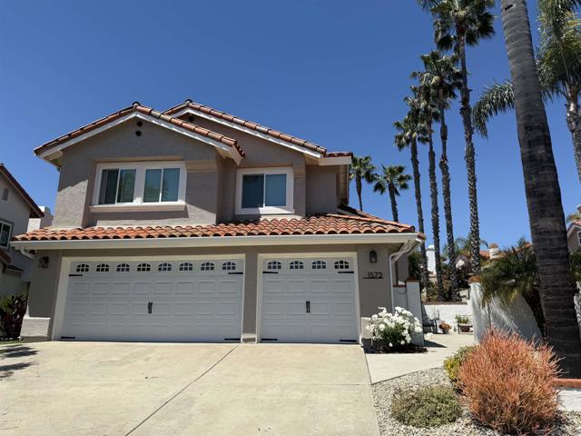 1572 Roma Dr, Vista CA: https://media.crmls.org/mediaz/7932afb6-38d6-49b3-8a0b-75d176a74157.jpg