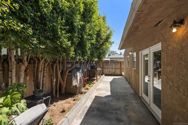 3527 Mississippi St, San Diego CA: https://media.crmls.org/mediaz/7932c00e-766a-422b-9d11-d1540c8943cf.jpg