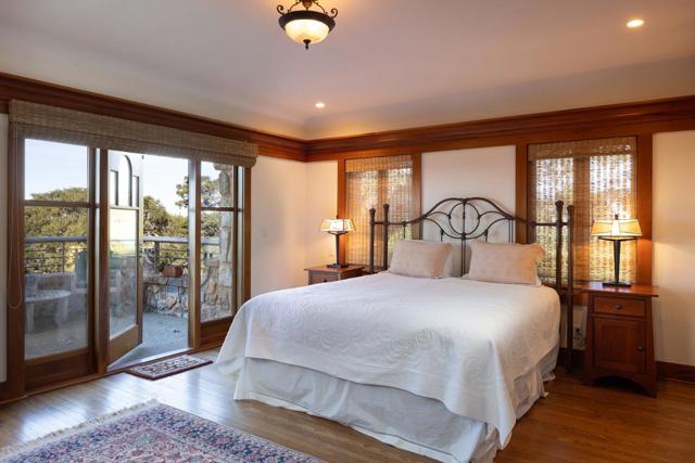 72 Fern Canyon Road, Carmel CA: https://media.crmls.org/mediaz/79345f12-b367-420d-9f11-93c329b6b1e2.jpg