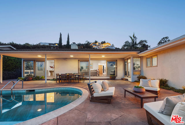 Drew Fenton | 968 Kenfield Avenue Los Angeles CA | MLS: 7503789 Drew Fenton | 968 Kenfield Avenue Los Angeles CA | MLS: 7503789