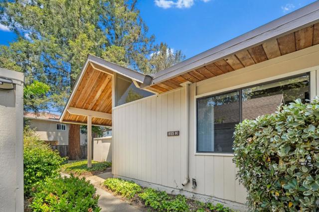 855 Brookline Drive, Sunnyvale CA: https://media.crmls.org/mediaz/79356779-3020-4169-bd59-6609ec67f3b9.jpg
