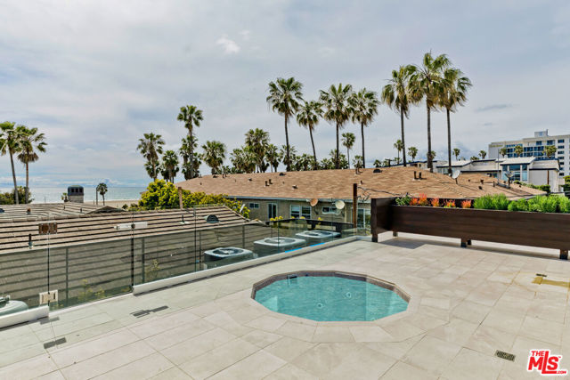 139 Hollister Avenue, Santa Monica CA: https://media.crmls.org/mediaz/7935bc68-b3a7-4351-b908-8512ca86f49f.jpg