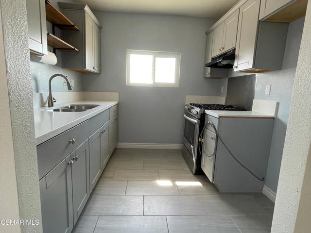 3904 Agua Avenue, 29 Palms CA: https://media.crmls.org/mediaz/79363170-741b-4542-95cf-9dcd1ecebd3a.jpg