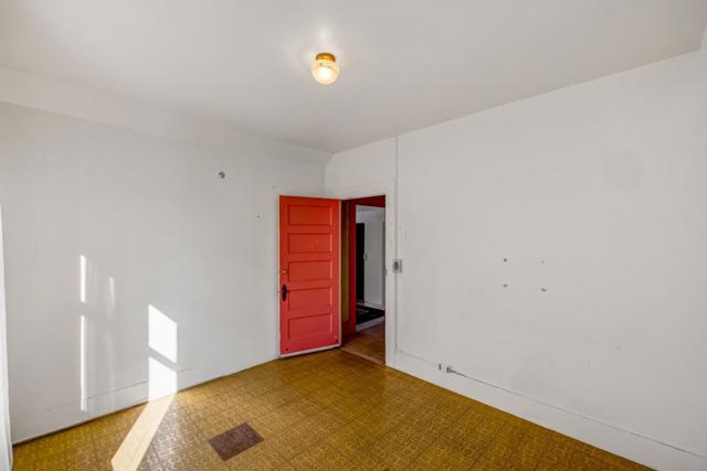 486 VAN BUREN ST, Monterey CA: https://media.crmls.org/mediaz/7938cb8f-d011-4fd8-a60a-f27d18eeaaf2.jpg
