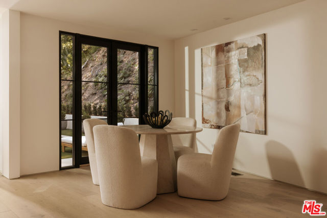 3 Bed Home for Sale in Los Angeles, California