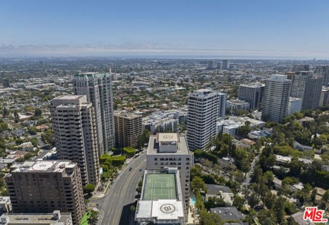 10535 Wilshire Boulevard, Los Angeles CA: https://media.crmls.org/mediaz/7939c149-bb8a-4384-bcce-c05ca76e20ba.jpg