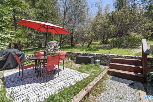 53455 Middle Ridge Drive, Idyllwild, California 92549, ,Single Family Residence,For Sale,Middle Ridge,23269573