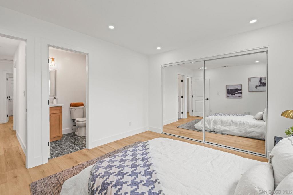 MLS #250045026SD image #13