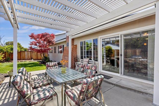 363 Conestoga Way, San Jose CA: https://media.crmls.org/mediaz/793c4ce5-e2dd-436f-bf25-266acca407b5.jpg