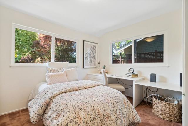 683 Georgia Avenue, Palo Alto CA: https://media.crmls.org/mediaz/793d1ae8-4a29-408d-a5f0-cd0931ab2e01.jpg