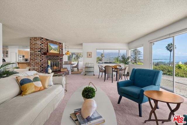 540 Miramonte Drive, Santa Barbara CA: https://media.crmls.org/mediaz/793e92a7-e61c-4133-88f1-1073032e2b7d.jpg