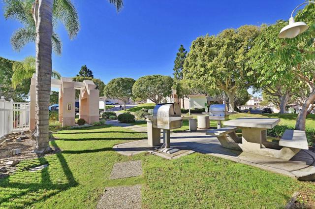 7248 Camino Degrazia, San Diego CA: https://media.crmls.org/mediaz/793f5708-14bc-49e8-a104-39a6a4b6f5c9.jpg