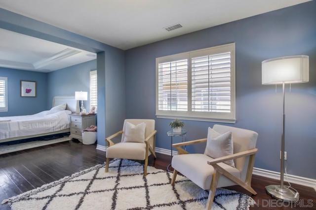 3515 CAMINO CEREZA, Carlsbad CA: https://media.crmls.org/mediaz/793fb7f0-5a21-4507-a3d8-720eb7f60d66.jpg
