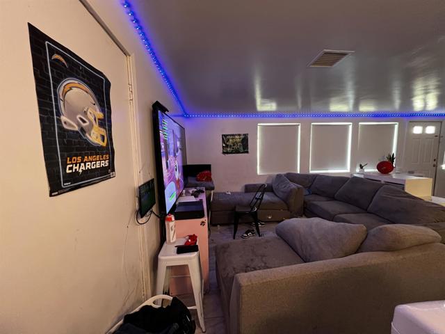 1817 Ramon Street, Lemon Grove CA: https://media.crmls.org/mediaz/79403484-cf02-4f2d-825e-440f11f6be08.jpg