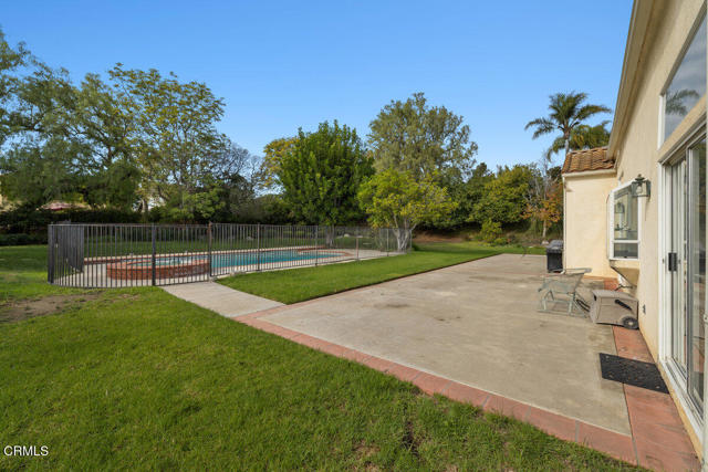 1251 Via Latina Drive, Camarillo CA: https://media.crmls.org/mediaz/7940c87f-971e-499f-b7e4-3d12989e4502.jpg