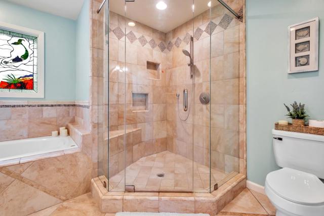 121 Pine Tree Avenue, Aromas CA: https://media.crmls.org/mediaz/79425622-9f25-4223-a03f-13196e5d8990.jpg