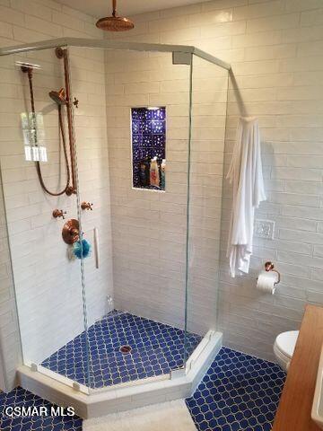 Boxthorn Primary Shower