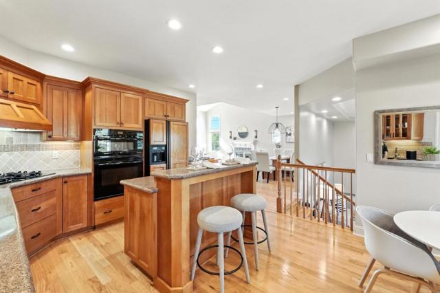 157 Central Avenue, Los Gatos CA: https://media.crmls.org/mediaz/79437732-529b-4d9e-b6a6-59eb022388fe.jpg
