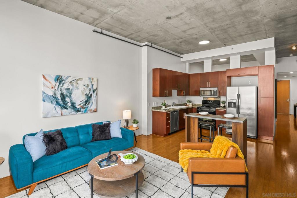 1025 Island - photo 6