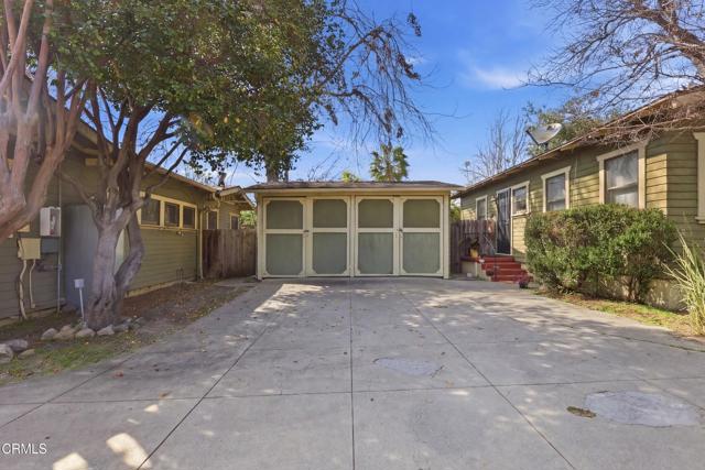 Detail Gallery Image 10 of 19 For 1455 E Villa St, Pasadena,  CA 91106 - 7 Beds | 4/1 Baths