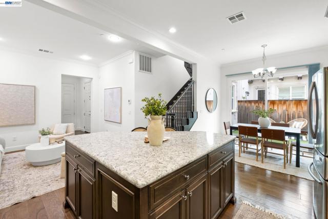 5119 Rowan Drive, San Ramon CA: https://media.crmls.org/mediaz/79482646-8230-4803-8d94-9c3dbc0309d1.jpg