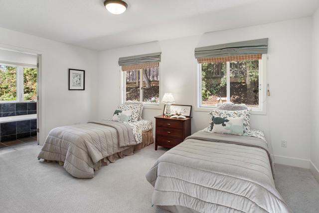 415 Golden Oak Drive, Portola Valley CA: https://media.crmls.org/mediaz/79482f64-6138-4e48-b798-97f39df8f6a6.jpg