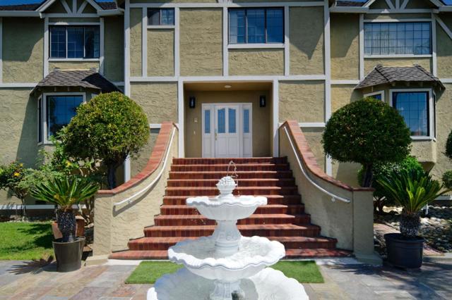 7790 Lost View Road, San Jose CA: https://media.crmls.org/mediaz/7948973b-6170-460b-b4f7-fc6c286ee99a.jpg